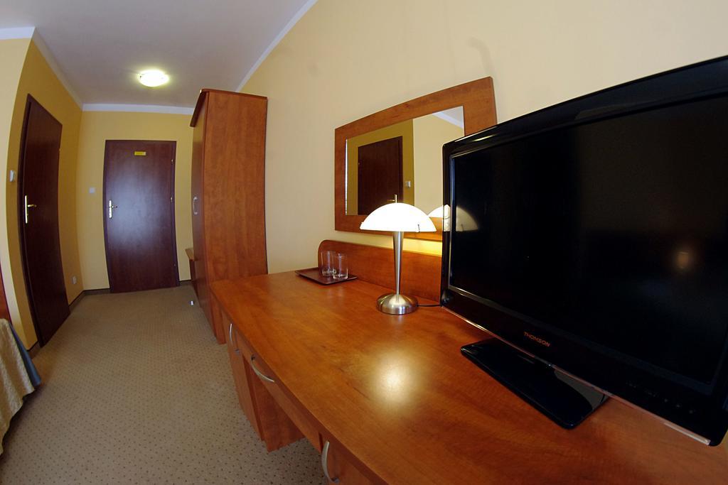 Dw Airen Hotel Trzesacz Exterior photo